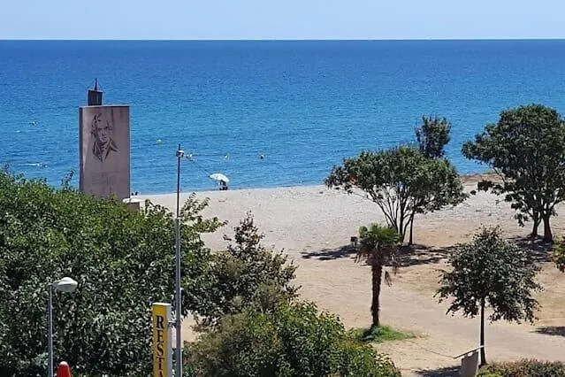 Viktoriia * San-Nicolao