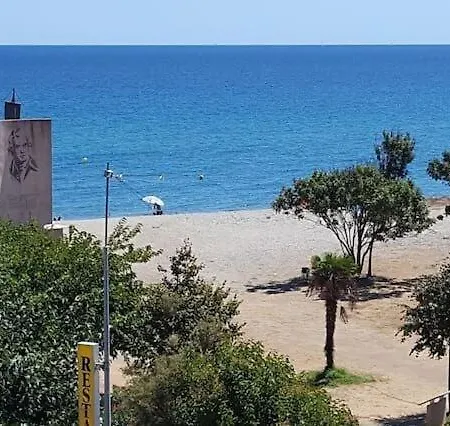 Viktoriia * San-Nicolao