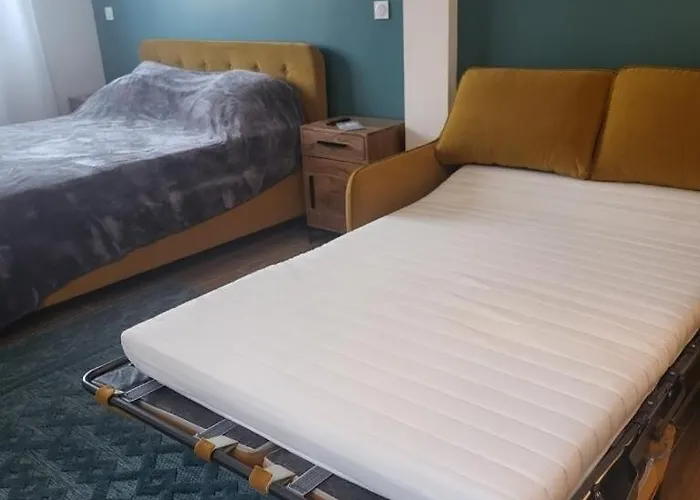 Viktoriia * San-Nicolao